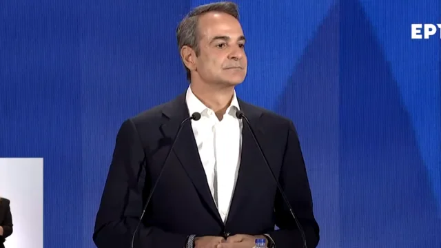 Οι επιλογες του πρωθυπουργού που δείχνουν πως το πολίτευμα αλλοιώνεται από προεδρευόμενη δημοκρατία σε πρωθυπουργική δημοκρατία