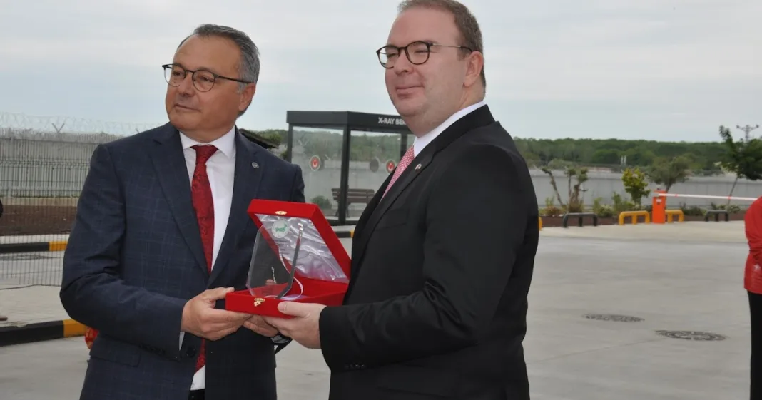 “Από την Θεσσαλονίκη στην Άγκυρα”: Αλυτρωτική προπαγάνδα από τον Χασάν Κιουτσούκ για την 19η Μαΐου