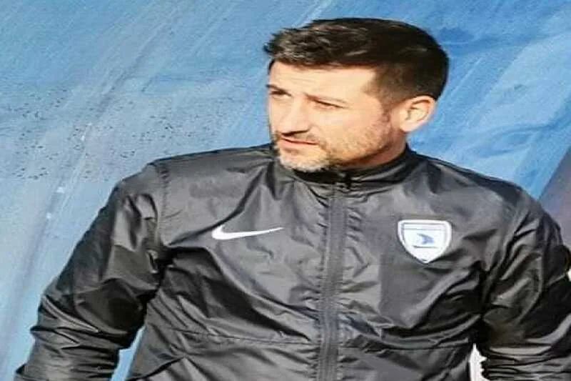 Γ’ Εθνική: Υποψήφιος για τον πάγκο της Δόξας Δράμας ο Καβαλιώτης Γιώργος Αγγελίδης μετά το διαζύγιο με τον Γιώργο Λάλα