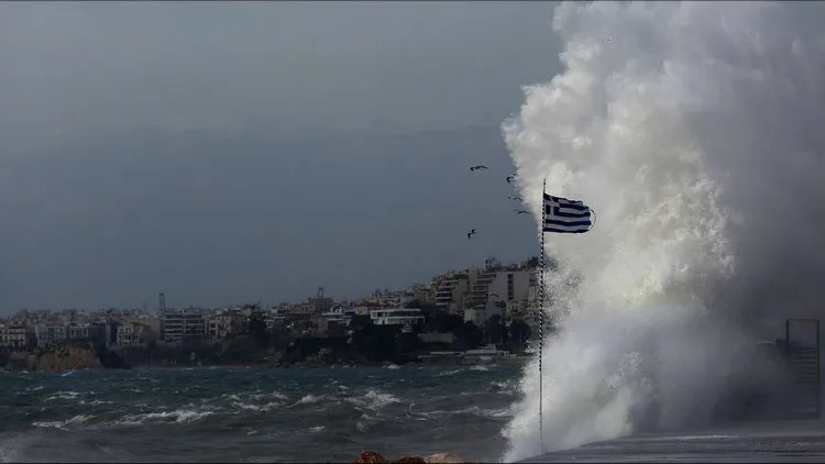 Καιρός αύριο: Θερμοκρασία έως 37 βαθμούς Κελσίου – Ισχυροί άνεμοι 8 μποφόρ στη νότια Κρήτη