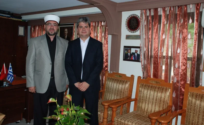 Επέλαση του Τουρκικού Προξενείου μέσω Ζεϊμπέκ: Η Αριστερά που… «αγνοεί» την τουρκική στρατηγική στη Θράκη