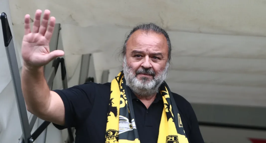 Μάριος Ηλιόπουλος: Συμβολική δωρεά πάνω από 8.000 μπάλες για την Πανελλαδική Σχολική Σκυταλοδρομία