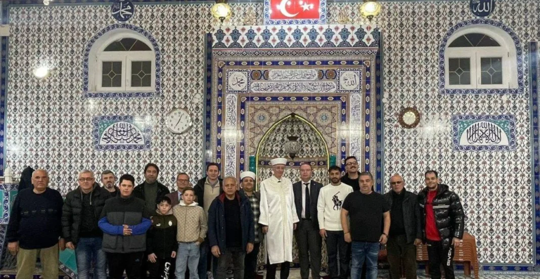 Αντιδράσεις για Ιφτάρ στη Ξάνθη με παρουσία τουρκικών συμβόλων και προξενικών παραγόντων
