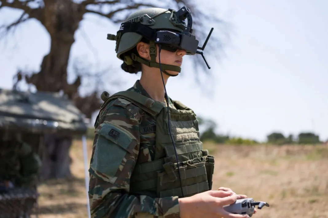 Αλεξανδρούπολη: Πώς εκπαιδεύεται η νέα γενιά χειριστών drones του Ελληνικού Στρατού
