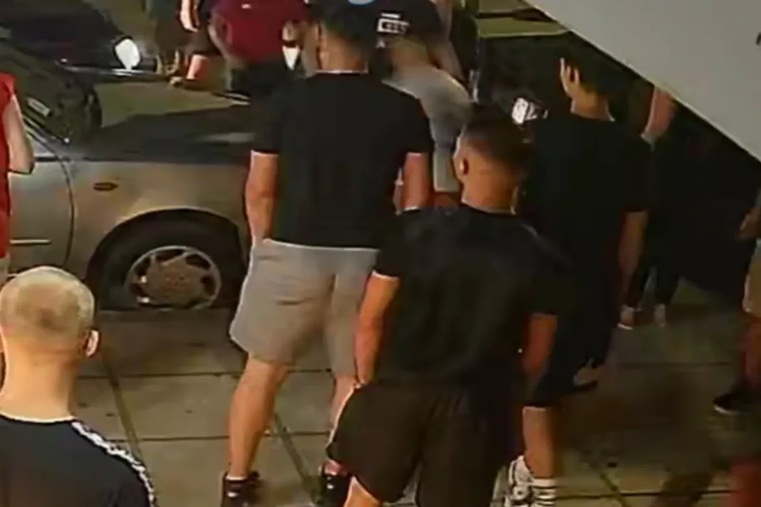 Κιλκίς: Άγρια συμπλοκή μεταξύ Αλβανών και Ρομά σε πλατεία της πόλης – Δράστες προκάλεσαν τροχαίο κατά τη διαφυγή τους με ΙΧ