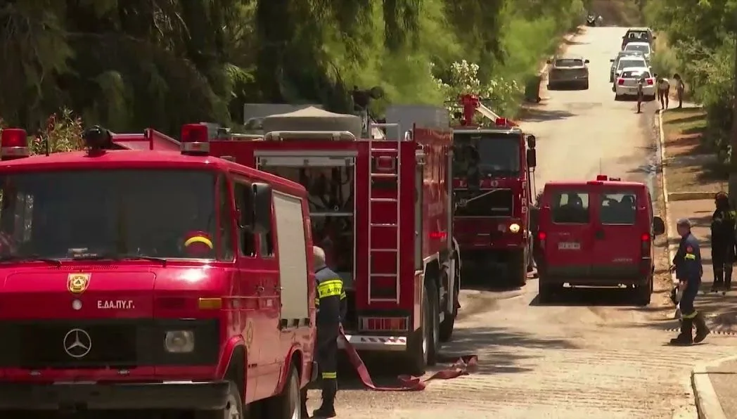 Νέα φωτιά στον Ασπρόπυργο: Σε καταυλισμό Ρομά, κοντά στο εργοστάσιο που καταστράφηκε