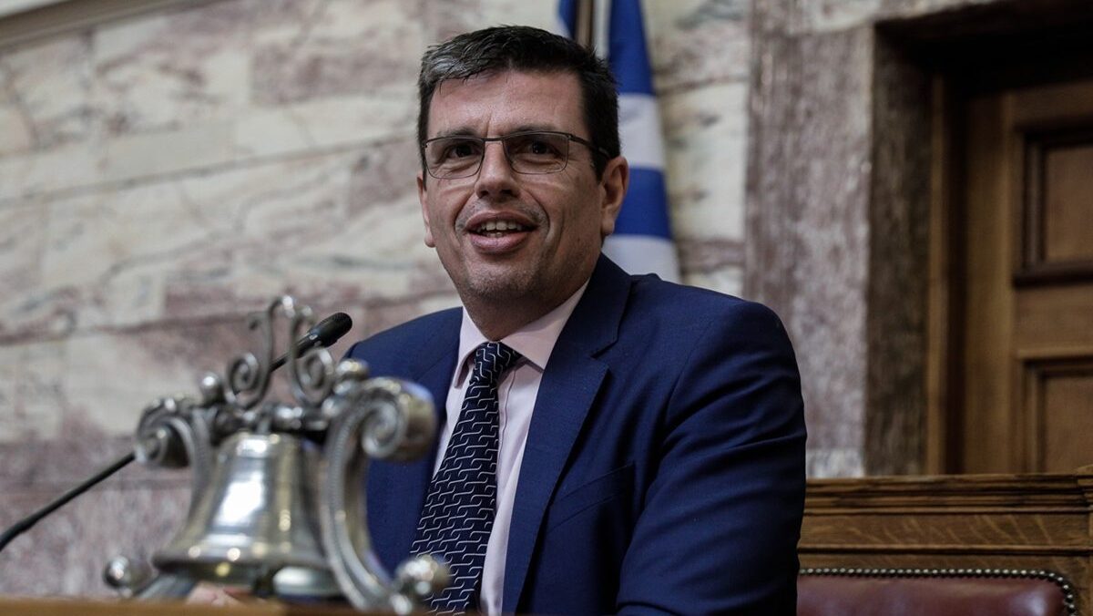Λαθρομετανάστευση: Επίσημη διάψευση Καιρίδη για τις «μειωμένες ροές» από τα νέα στοιχεία του υπουργείου του – Δικαίωση για NewsFire.GR