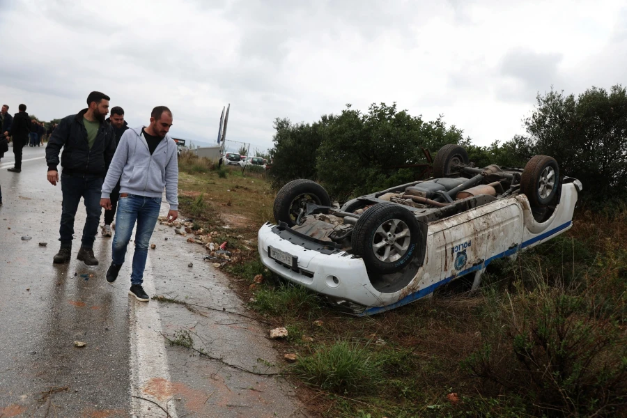 Αγρότες σε “πόλεμο” με την Κυβέρνηση