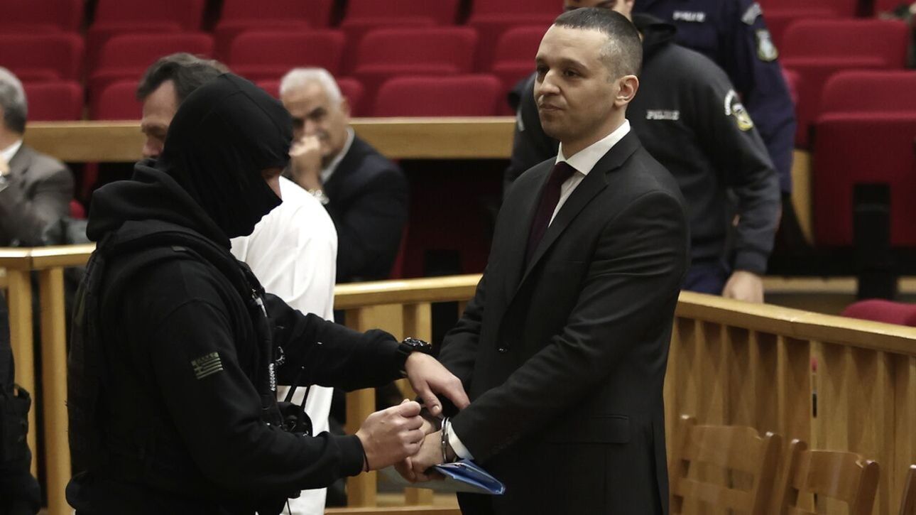 Κασιδιάρης 2.0: Ανασταίνοντας έναν πολιτικά νεκρό